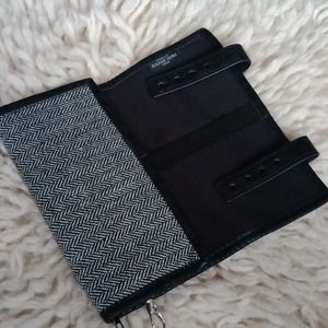 Hanae Mori  makeup/brush case